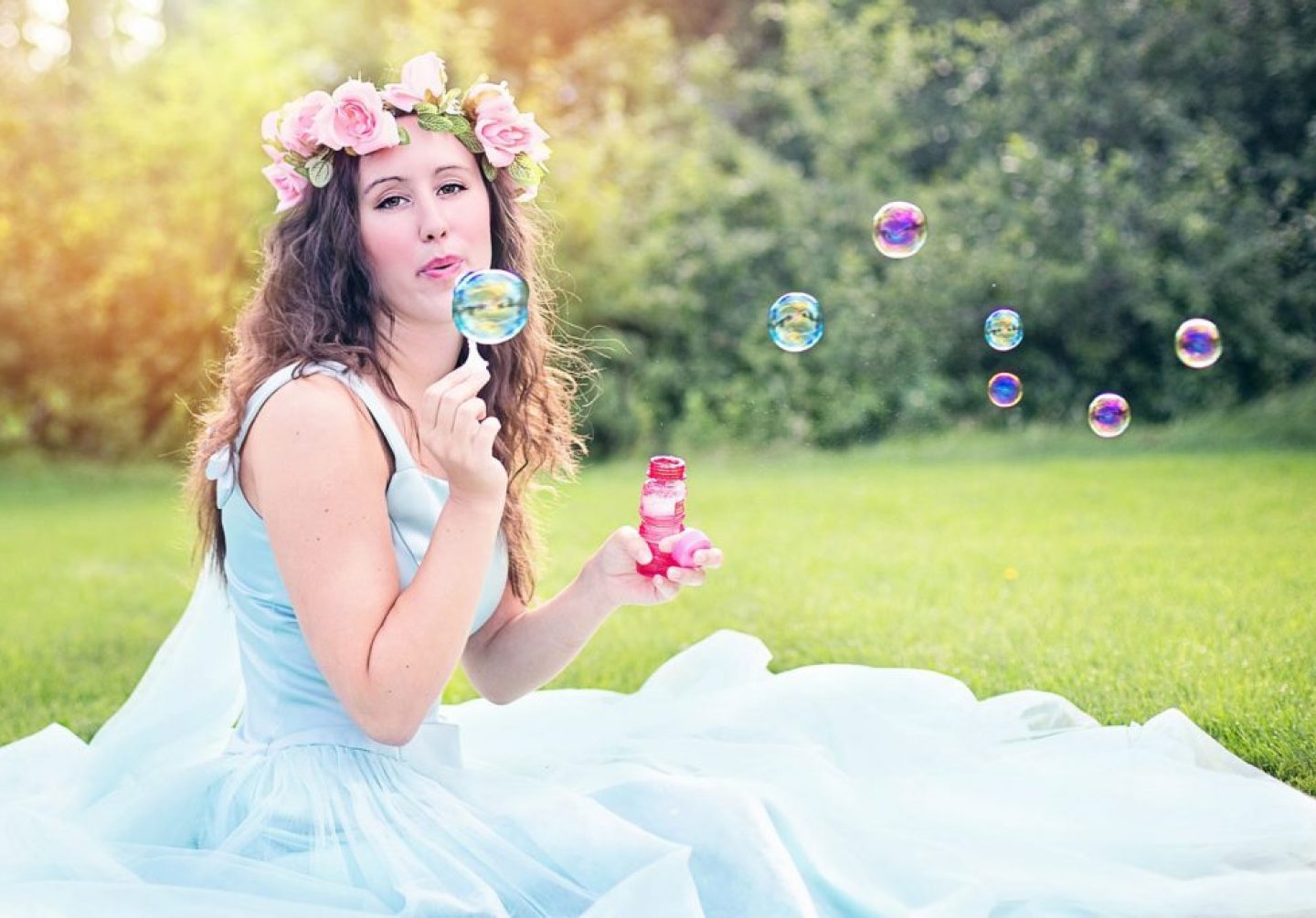 Playing Bubbles Playing Bubbles